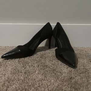 Suede/patent leather heel